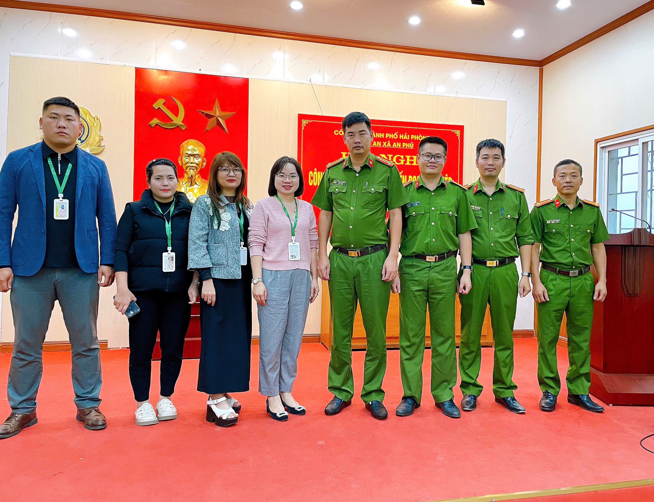 Công an xã An Phú lắng nghe ý kiến doanh nghiệp